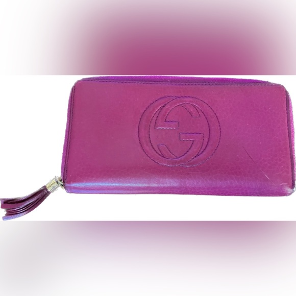 Authentic Gucci Soho Zip Wallet in Pink (Barbie Vibes!) Pebble Leather w Tassel - Picture 1 of 13